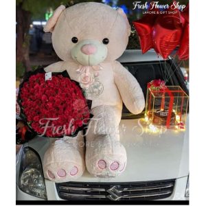 Pink teady & round bouquet